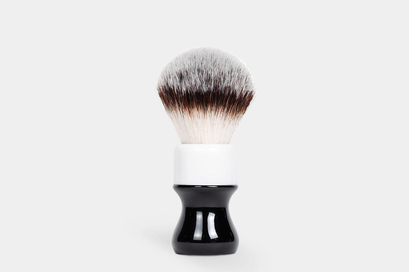 Noble_Otter_Soap_Brush